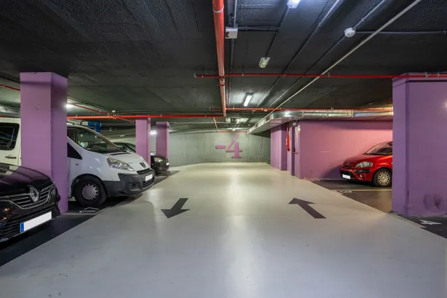 Parking 10m² en alquiler - Barcelona — 42