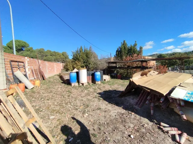 TERRENY PLA DE 600M2 AMB NAU DE 275M2 I CASETA AUXILIAR — 8