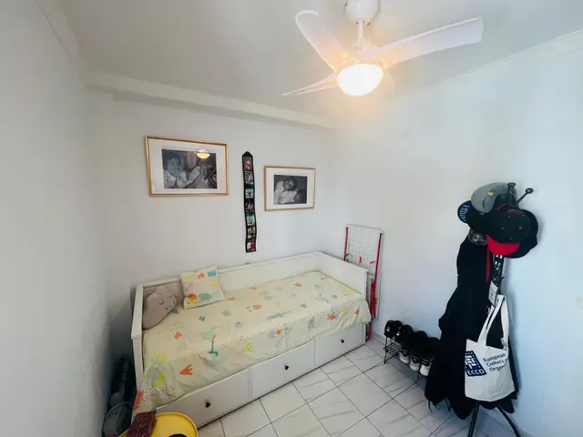 PAREADO EN VENTA EN LA COLINA A UN PASO DE LA PLAYA. — 30