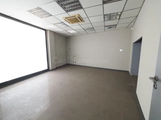 SE VENDE LOCAL COMERCIAL EN CASTELLBISBAL - foto 5