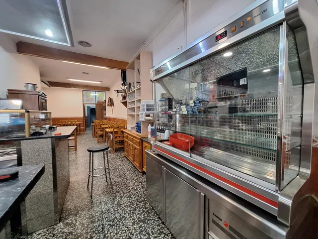 Restaurante listo para trabajar junto al parc europa de Barberà del Vallès — 7