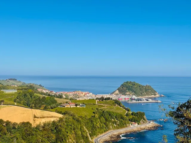 Exclusivo apartamento recién reformado a sólo un minuto a pie de la playa de Zarautz. — 25