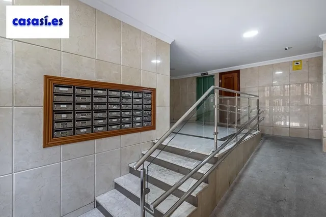 Piso reformado junto avenida cadiz — 32