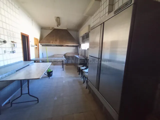 LOCAL COMERCIAL CON POSIBILIDAD DE COMPRAR CASA DE ENCIMA - foto 3