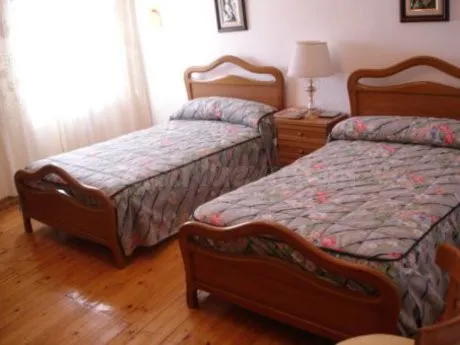 SE VENDE CASA EN PALANQUINOS, IDEAL PENSIÓN. - foto 4