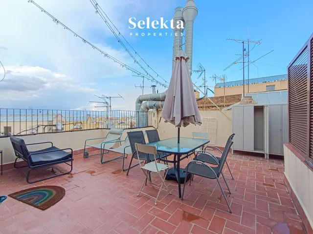 Piso en venta Paralel — 2