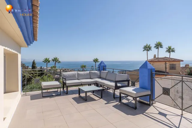 Preciosa casa en Estepona (Málaga) con maravillosas vistas al mar — 41