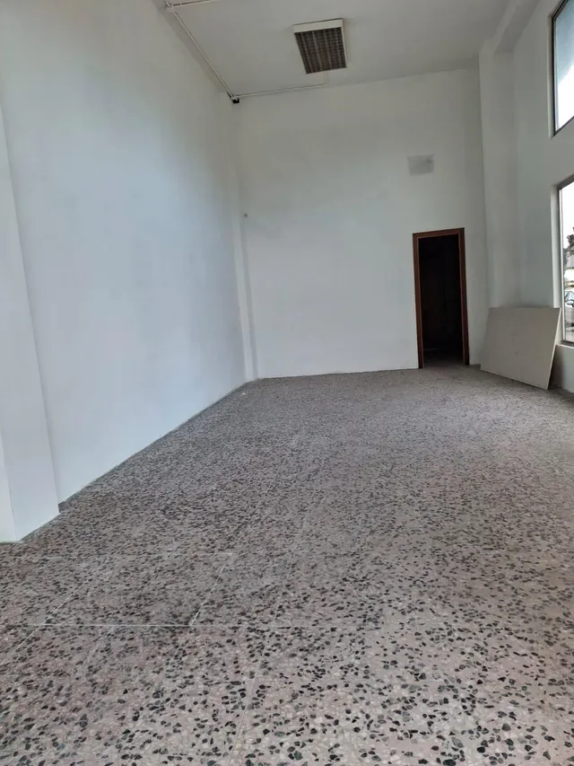 ALQUILER: Local Comercial Ponferrada Centro — 6
