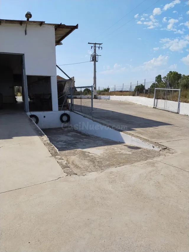 NAVE INDUSTRIAL A LA VENTA EN EL PUIG (CALIDAD-PRECIO) - foto 3