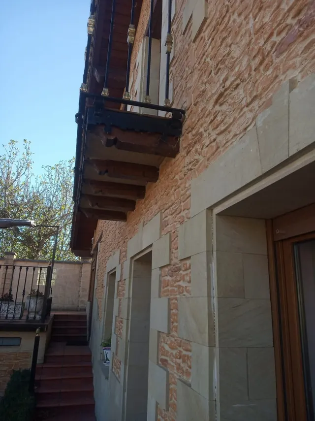 Céntrico !! Se Vende Chalet en Valle de Mena — 32