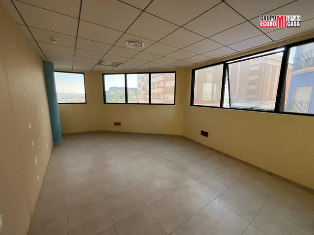 EDIFICIO DE OFICINAS EN VENTA O ALQUILER,  EN MONFORTE DEL CID — 37