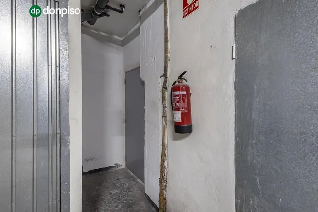 FANTÁSTICO PISO EN CONSTITUCIÓN — 27