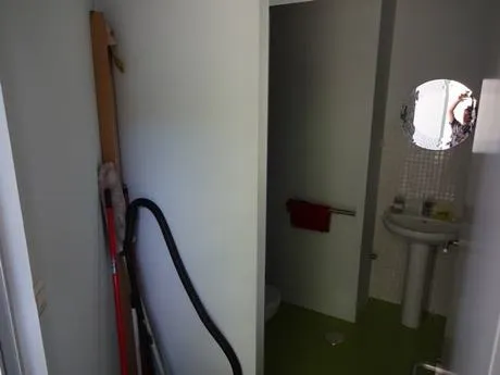 LOCAL COMERCIAL EN PERFECTO ESTADO MUY CERCA DE CENTRO COMERCIAL AS CANCELAS — 12