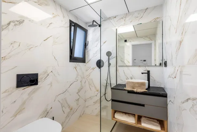 Apartamentos de nueva construcción con licencia turística y vistas a la laguna en El Raso, Guardamar del Segura — 29