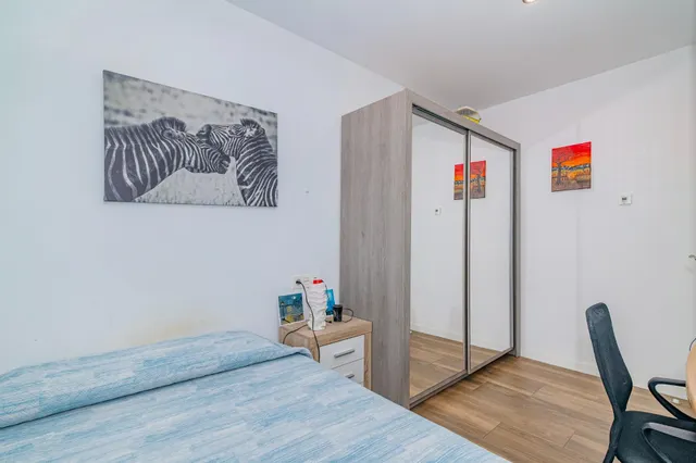 Precioso duplex moderno con patio — 22