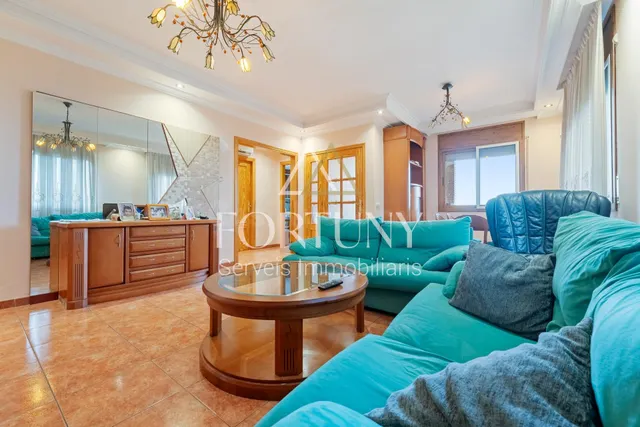 Casa en venta en Avinguda Montclar, Riudecanyes. - foto 5