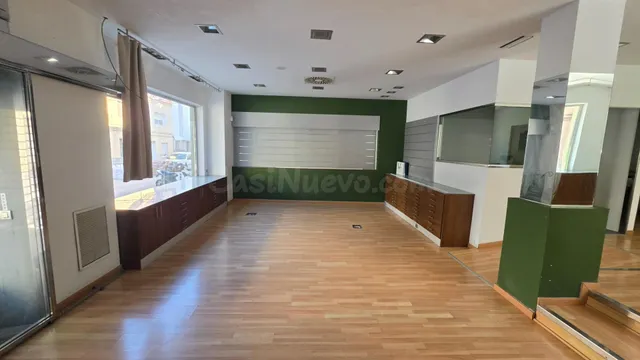 Local comercial reformado en Ontinyent para alquiler económi - foto 4