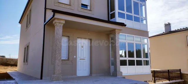 Chalet 4 habitaciones 277m² en venta - Cerca de Lugo - foto 5