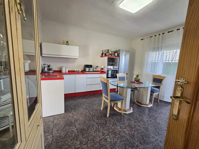 CHALET EN MATOLA (ELCHE). — 32