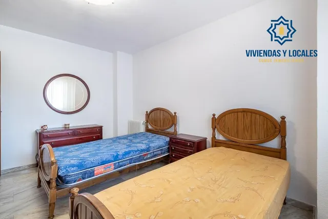 MAGNIFICA VIVIENDA EN LAS FLORES - CAMINO DE RONDA — 12
