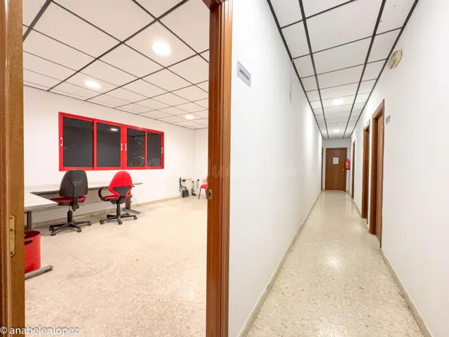 Oficina en alquiler – C/ Eugenio Frutos Cortés (zona Estació - foto 4