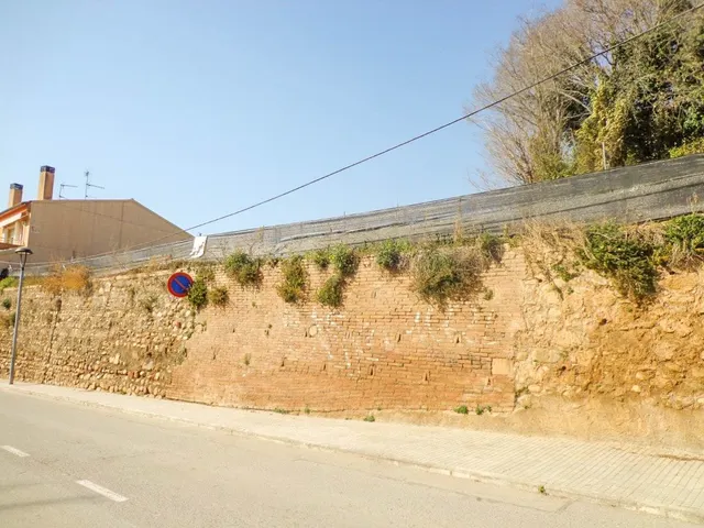 Terreno urbano de (582m2) Piera, El Raval ideal inversionistas — 22