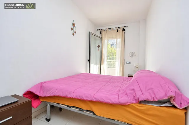 **VIVIENDA CON TERRAZA, PISCINA Y PARKING EN LA RÀPITA** ☀️ — 6