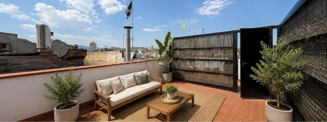 Piso luminoso y reformado con terraza privativa! — 2