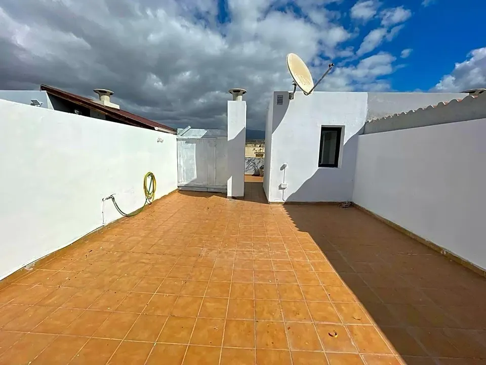 Los Abrigos,  Atico 50 terraza,  2 habitaciones, garaje, vistas, ascensor