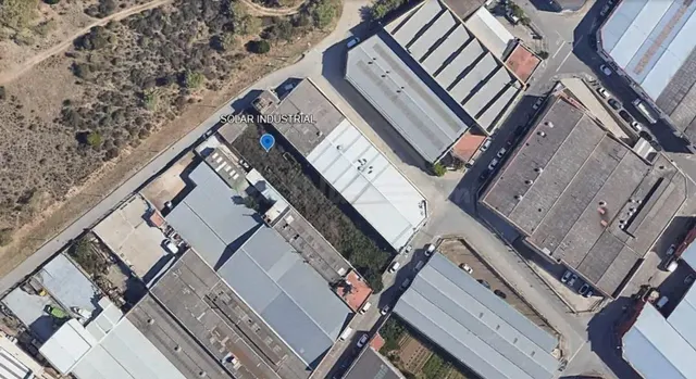 SOLAR INDUSTRIAL A LA VENTA EN PINEDA DE MAR – POLÍGONO CONS