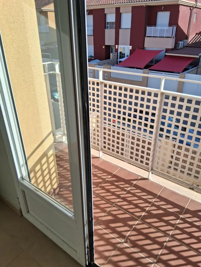 SE VENDE MAGNIFICO ADOSADO EN LA FELIPA — 27