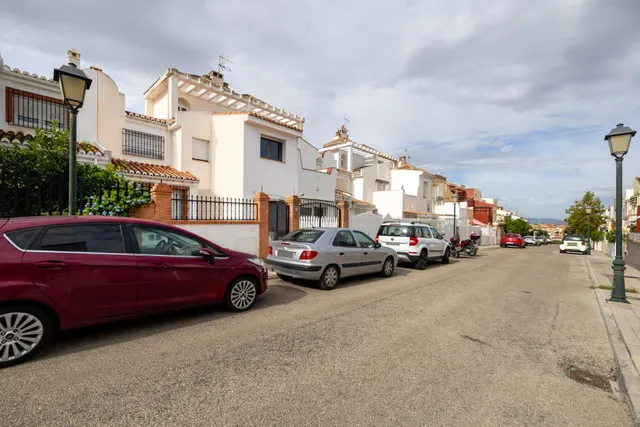 VIVIR EN UNA CASA...JUNTO A GRANADA!! EN HUETOR VEGA — 45