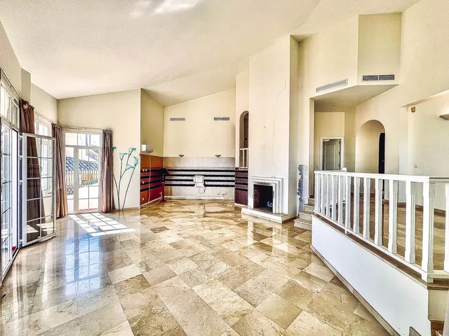 Chalet 4 habitaciones 565m² en venta - Universidad - Los Lirios — 7