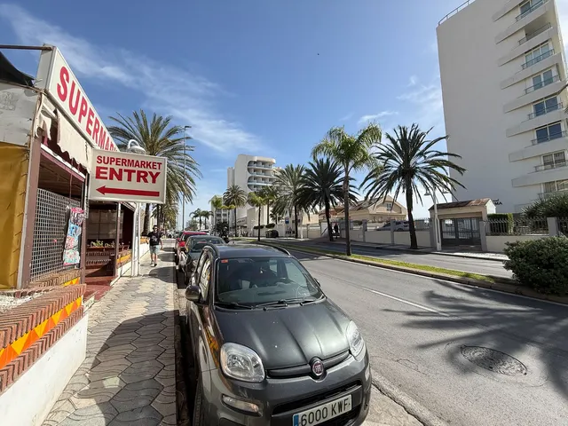 Local comercial 46m² en venta - Centro — 10