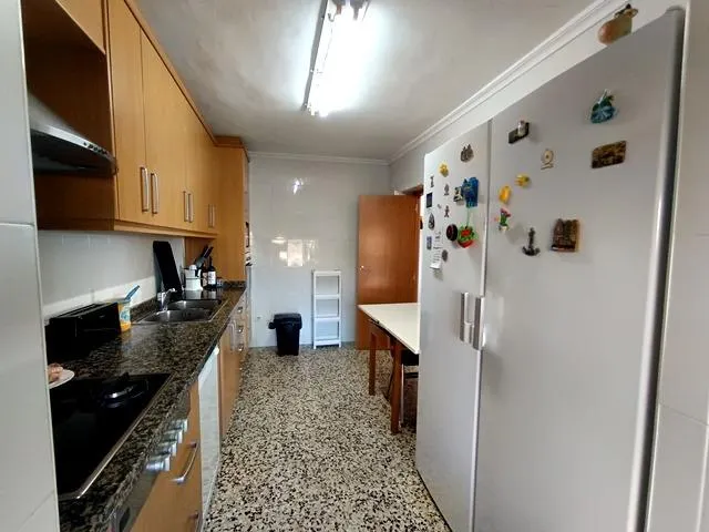 AMPLIO CHALET CON PARCELA EN SAN VICENTE — 17