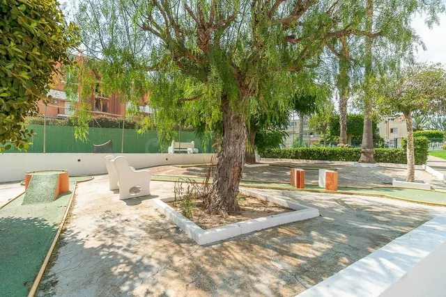 Luminoso atico duplex con solarium y parking privado en torre la mata  - Torrevieja — 9