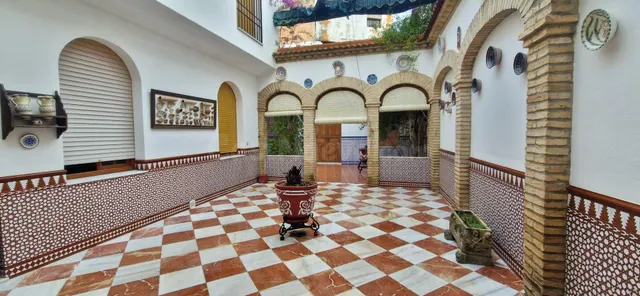 CASA EN VENTA FERNAN NUÑEZ