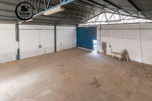 NAVE INDUSTRIAL DE 240M2 EN JUN-GRANADA — 18