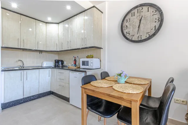 1 DORMITORIO EN BENAL BEACH !! — 10