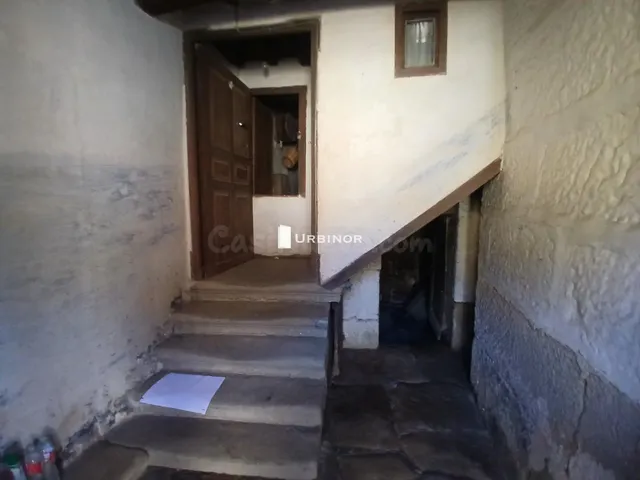 Típica CASA gallega en Piedra, rehabilitada parcialmente, Ay - foto 4