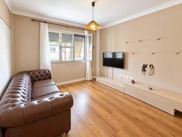 Piso 3 dormitorios con patio, suite y 2 plazas de garajes en Telde — 2