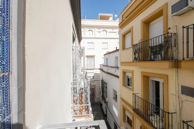 Magnifico piso a estrenar de 2 dormitorios amplios en Calle Adolfo Cuellar!!! — 13