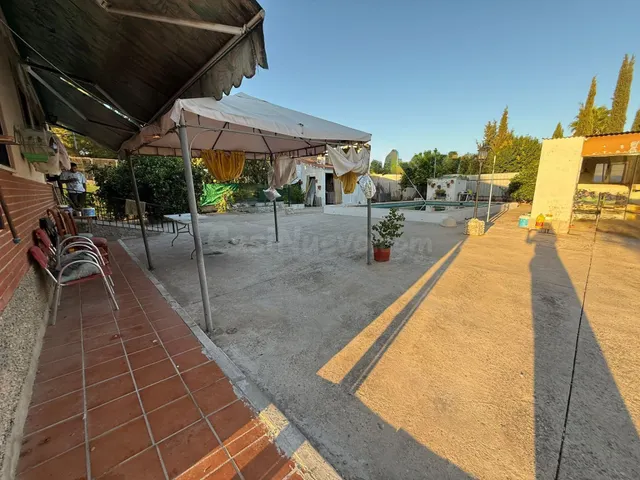 ZONA LA GORGOJA -PARCELA DE 1000M2 CON PISCINA //NO HIPOTECA - foto 5