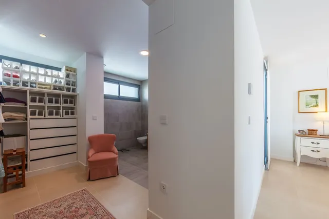 Chalet 4 habitaciones 231m² en venta - Costa del Sol — 46
