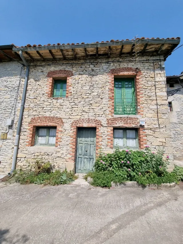 CASA DE PUEBLO PARA REFORMAR - foto 2