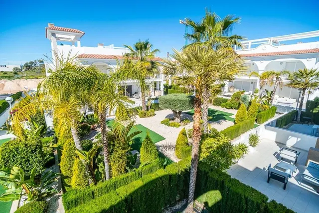 Villa 2 habitaciones 134m² en venta - Lo Marabu — 24