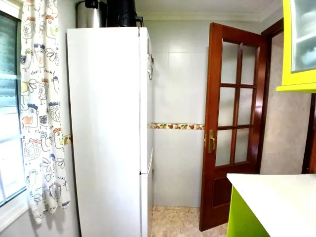 Amplio Piso en zona oeste Ideal para Entrar a Vivir — 13