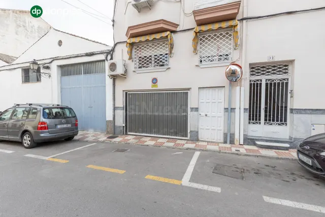 PLAZA DE APARCAMIENTO DE 25 M2 EN ARMILLA (GRANADA) – ACCESO - foto 4