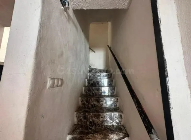 Oportunidad de inversión para reformar en Elda - NO ADMITE VISITAS — 3
