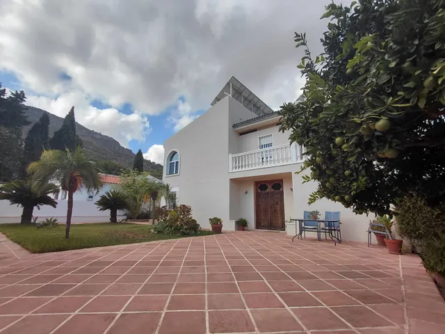Chalet 7 habitaciones 522m² en venta - Manantiales - Lagar - Cortijo — 23